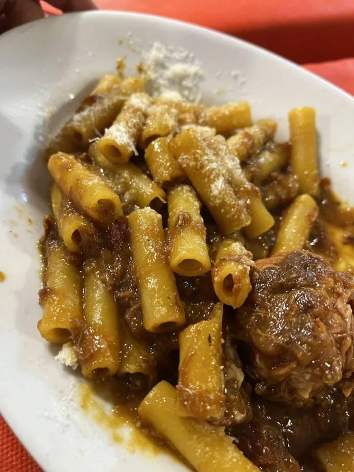 Pasta alla Genovesa en Nápoles