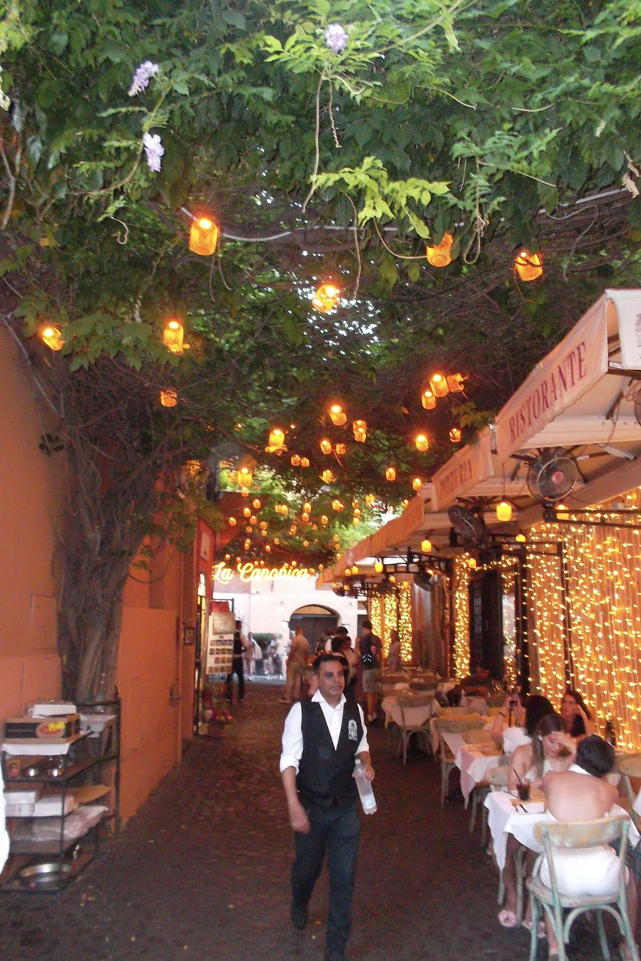 Calles de Trastevere por la noche